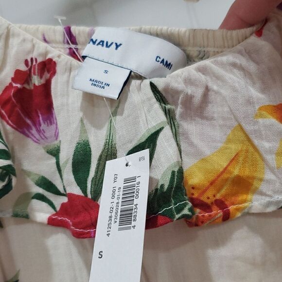 ✨️Old Navy woman's Hawaiian Print Dress, ✨️NWT, Size small - Picture 2 of 6